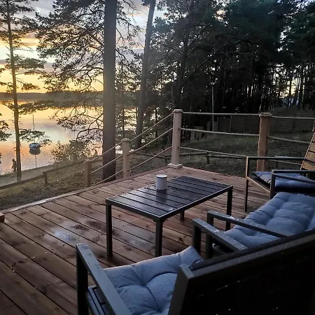 Zakatek Wdzydze Nad Samym Jeziorem - Pierwsza Linia Ferienhaus