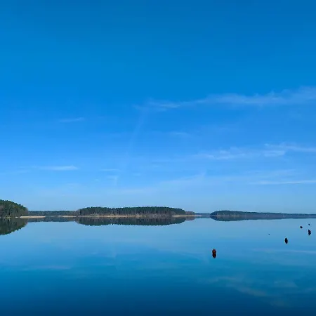 Ferienhaus Zakatek Wdzydze Nad Samym Jeziorem - Pierwsza Linia Borsk