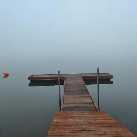 Ferienhaus Zakatek Wdzydze Nad Samym Jeziorem - Pierwsza Linia *