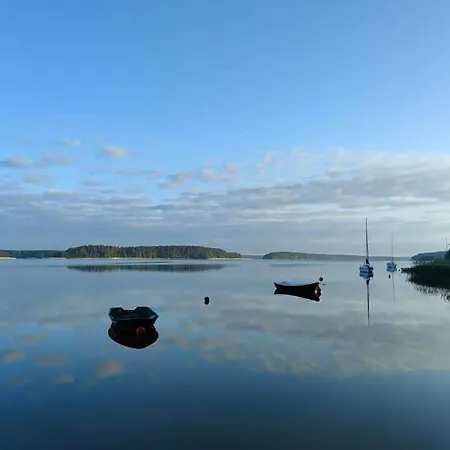 Zakatek Wdzydze Nad Samym Jeziorem - Pierwsza Linia Ferienhaus *