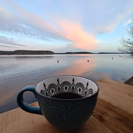 Zakatek Wdzydze Nad Samym Jeziorem - Pierwsza Linia Ferienhaus