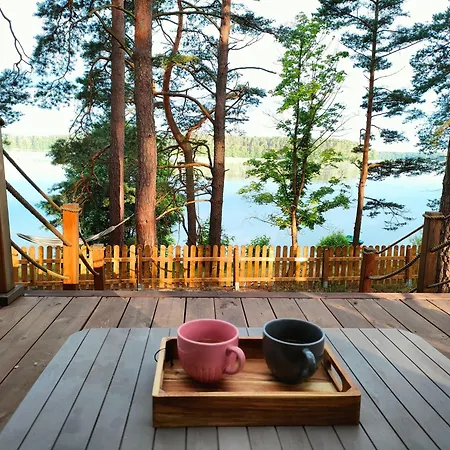 Ferienhaus Zakatek Wdzydze Nad Samym Jeziorem - Pierwsza Linia *