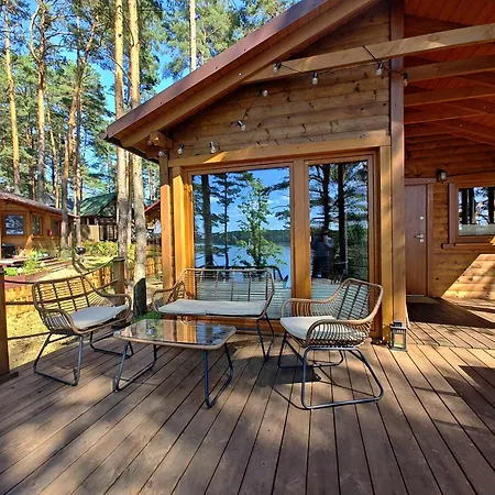 Zakatek Wdzydze Nad Samym Jeziorem - Pierwsza Linia