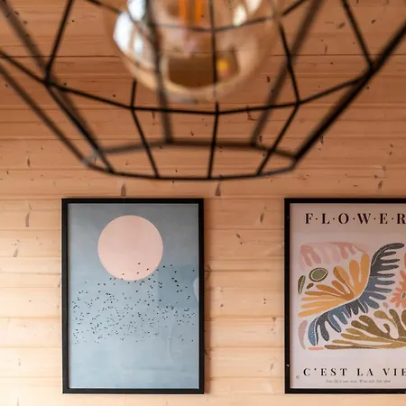 Zakatek Wdzydze Nad Samym Jeziorem - Pierwsza Linia Ferienhaus Borsk