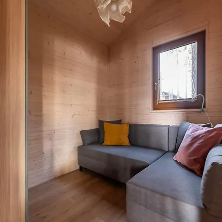 Zakatek Wdzydze Nad Samym Jeziorem - Pierwsza Linia Ferienhaus *