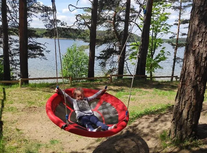 Zakatek Wdzydze Nad Samym Jeziorem - Pierwsza Linia Дом отдыха *