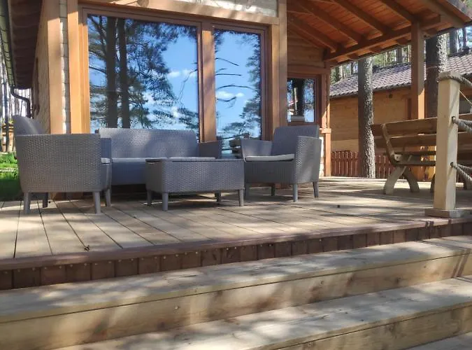 Дом отдыха Zakatek Wdzydze Nad Samym Jeziorem - Pierwsza Linia