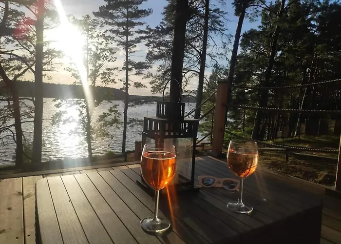 Дом отдыха Zakatek Wdzydze Nad Samym Jeziorem - Pierwsza Linia Борск