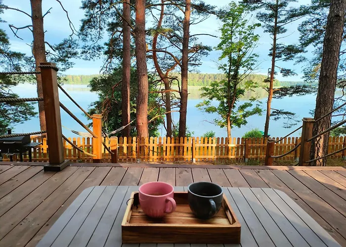 Zakatek Wdzydze Nad Samym Jeziorem - Pierwsza Linia * Борск