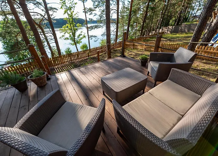 Zakatek Wdzydze Nad Samym Jeziorem - Pierwsza Linia Борск