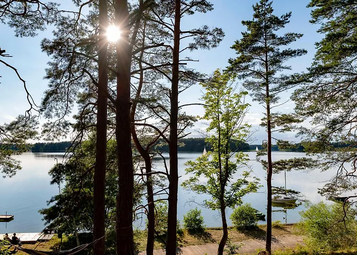 Zakatek Wdzydze Nad Samym Jeziorem - Pierwsza Linia Дом отдыха *