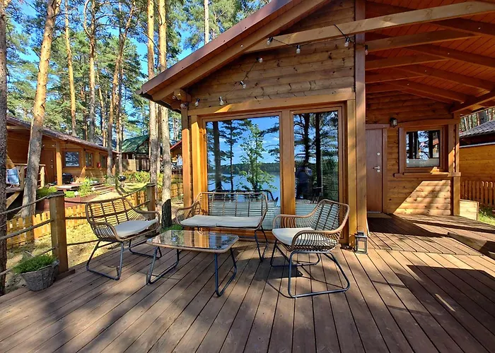 Zakatek Wdzydze Nad Samym Jeziorem - Pierwsza Linia